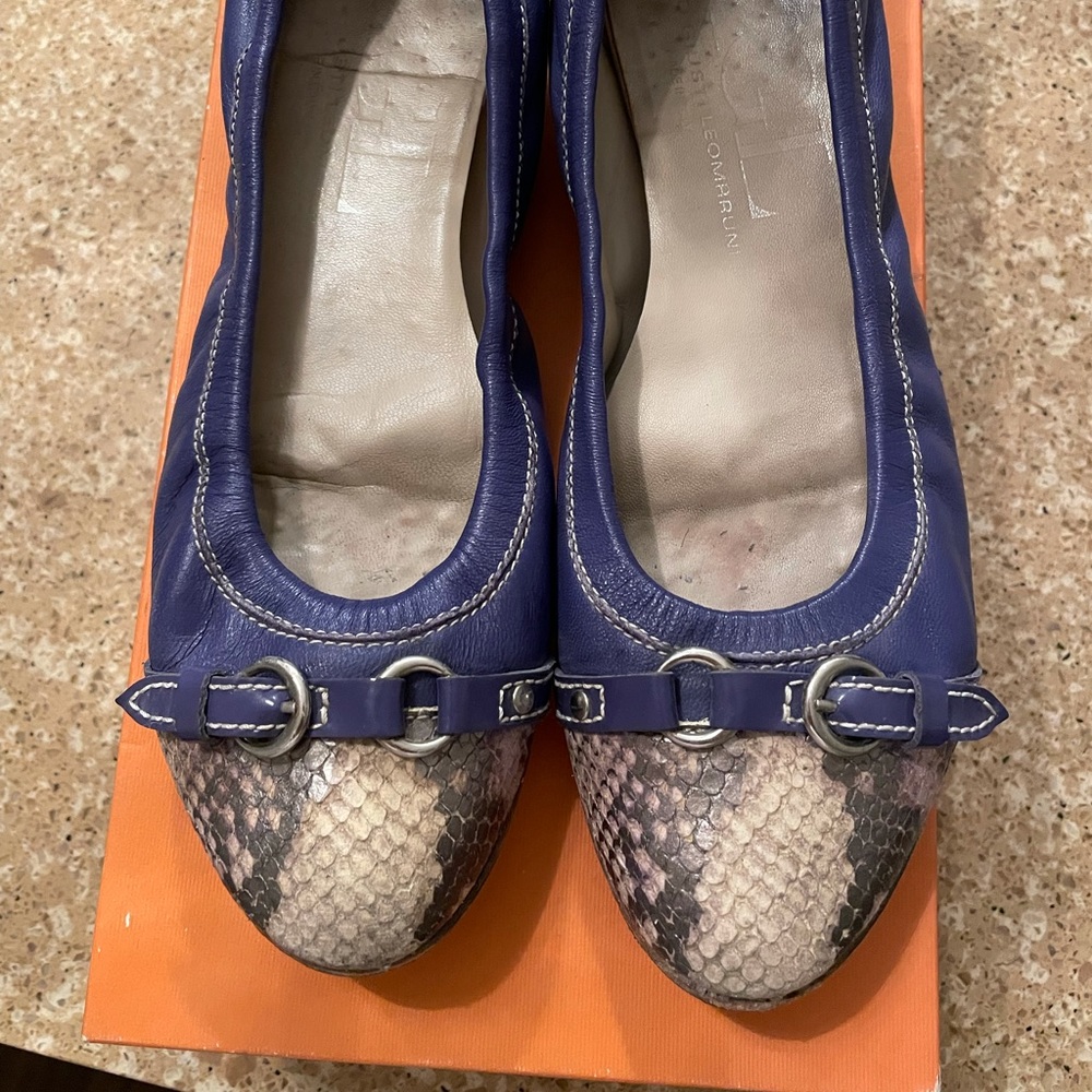 AGL Cap toe Ballet Flat in size 38. Made in Italy. Women’s Shoes